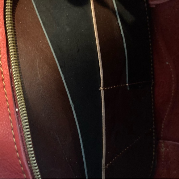 Boutique Red Leather Purse with Shoulder Strap*New - Picture 4 of 5